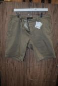 *Replay Chino Shorts Size: 32