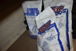 *2x Bags of Medium Finishing Plaster and 1x Bag of Medium Undercoat Plaster