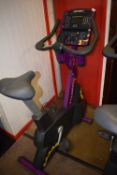 Life Fitness Upright Bike