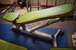Adjustable Weight Bench