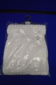 *Snuggle Baby White Fleece Wrap 75x100cm