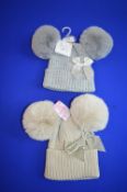 *2x Infant’s Bobble Hats Size: Newborn to 12 months