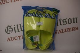 32 Degrees Cool Youth’s Lime/Yellow Cushion Sliders Size: 3-4