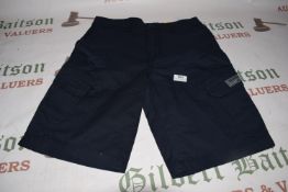 *Union Bay Men’s Navy Cargo Shorts Size: 32