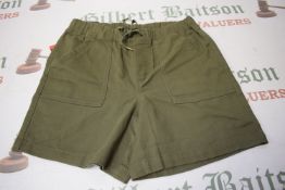 *Women’s Olive Green 97% Cotton Shorts Size: M