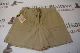 *Women’s Beige 97% Cotton Shorts Size: S