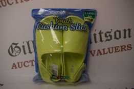 32 Degrees Cool Youth’s Lime/Yellow Cushion Sliders Size: 3-4