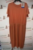 *Mondetta Orange T-Shirt Dress Size: L