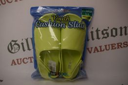 32 Degrees Cool Youth’s Lime/Yellow Cushion Sliders Size: 3-4
