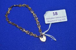 9ct Gold Gat Chain Bracelet with Locket 2.8g