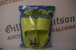 32 Degrees Cool Youth’s Lime/Yellow Cushion Sliders Size: 3-4