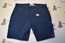 *Farah Men’s Navy Blue Shorts Size: 34
