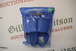 32 Degrees Cool Youth’s Blue Cushion Sliders Size: 3-4