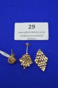 Pair of 9ct Gold Earrings plus Single Earring 3.0g total