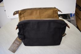 *2x Quadra Waxed Canvas Toiletry Bags