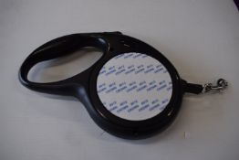 *Black Retractable Dog Lead