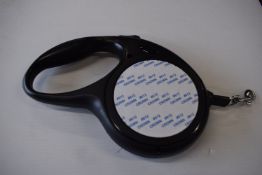 *Black Retractable Dog Lead