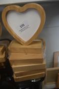 *4x Oval and 1x Heart Shaped Catering Boards