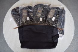 *5x Quadra Black Toiletry Bags