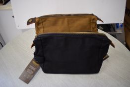 *2x Quadra Waxed Canvas Toiletry Bags