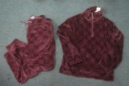 *Jane & Bleecker Women’s Plush 2pc Lounge Set Size: L