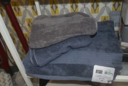 *Grandeur Bath Towel and 2x Hand Towels