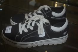 Skechers Trainers Size: 7