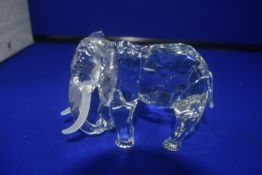 Swarovski Collector’s Edition 1993 “Inspiration Africa” - Elephant Crystal Ornament