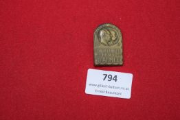 German WWI Commemorative Badge – bronze example for the 11th Army, dated 1915, depicting profiles of