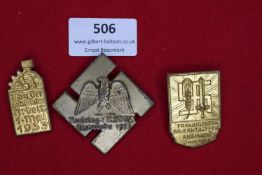 A lot of three German day/event badges, including: Tag der nationalen Arbeit 1. Mai 1933 in gilt