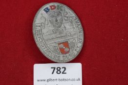 German Reichstagung commemorative badge, Bund Deutscher Karneval, oval grey metal with coloured