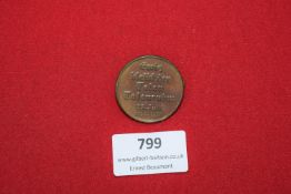 Circular bronze badge inscribed “Ewig bleibt der Toten Tatenruhm, 25. Juli 1934–1935” (“Eternal