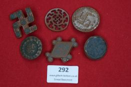 WHW Bakelite Donation Badges (6)