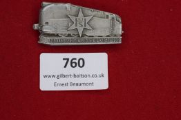 German commemorative badge, locomotive form, 125 Jahre Henschel 1810–1935, silvered pressed alloy