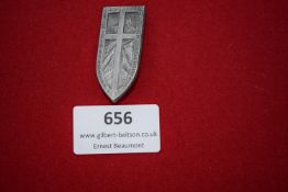 A German shield-shaped tinnie badge, Eisenach 1933, for the Deutsch Christliche Reichstagung, with