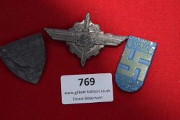Three German badges, including 1922 Flugspende eagle shield, Crossflugtag Leipzig winged