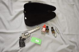 Dan Wesson ASG Revolver, .177 BB, CO₂ Air Pistol, Serial No. 11G41635 with carry pouch, BBs, 2x spee
