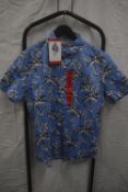 *Jachs Blue Palm Short Sleeve Shirt Size: M