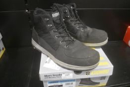 *Khombu Men’s Sneaker Boots Size: 12 (AF)