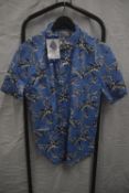 *Jachs Blue Palm Short Sleeve Shirt Size: L