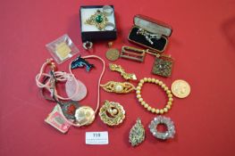 Assorted Costume Jewellery
