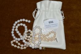 2x Strings of Pearls (one with 9ct gold findings)