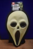 Glow in the Dark Screamer Mask