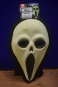 Glow in the Dark Screamer Mask