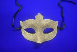 Soft Gold Glitter Mask