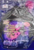 Kid’s Glitter Fur Trimmed Witches Hat & Cape (pink trim)
