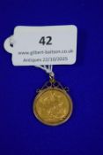 1883 Full Gold Sovereign with 9ct Gold Removable Mount