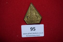 Bronze pentagonal tinnie badge, “Saarkundgebung, Niederwald, 1933,” with monument design.