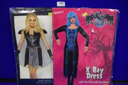 2x Women’s Halloween Costumes Size: S