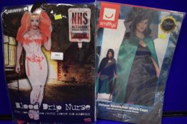 2x Women’s Halloween Costumes Size: L